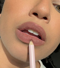 Load image into Gallery viewer, MOON STONE #3