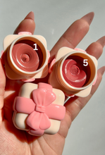 Load image into Gallery viewer, PEACH PUFF #1
