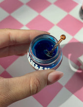 Load image into Gallery viewer, coraline
